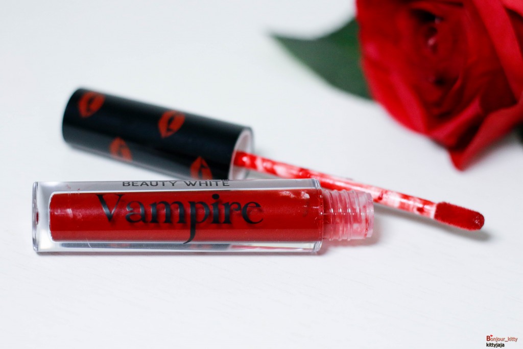 Vampire lipstick-2